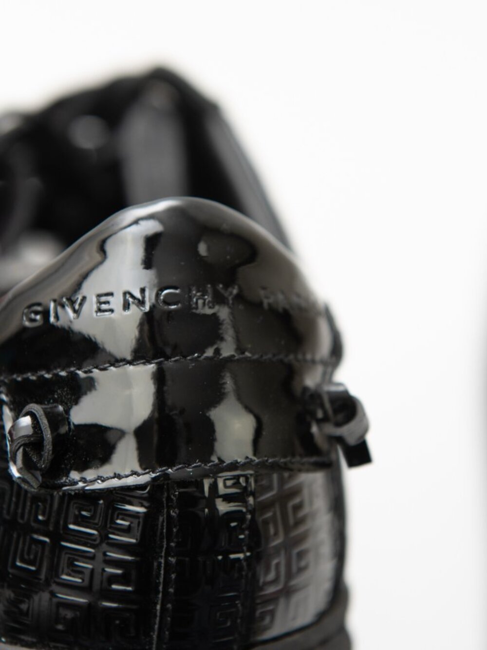 Givenchy Urban Street Logo-Embossed Patent Leather Sneakers Black Size 38.5 8.5 - Picture 5 of 14